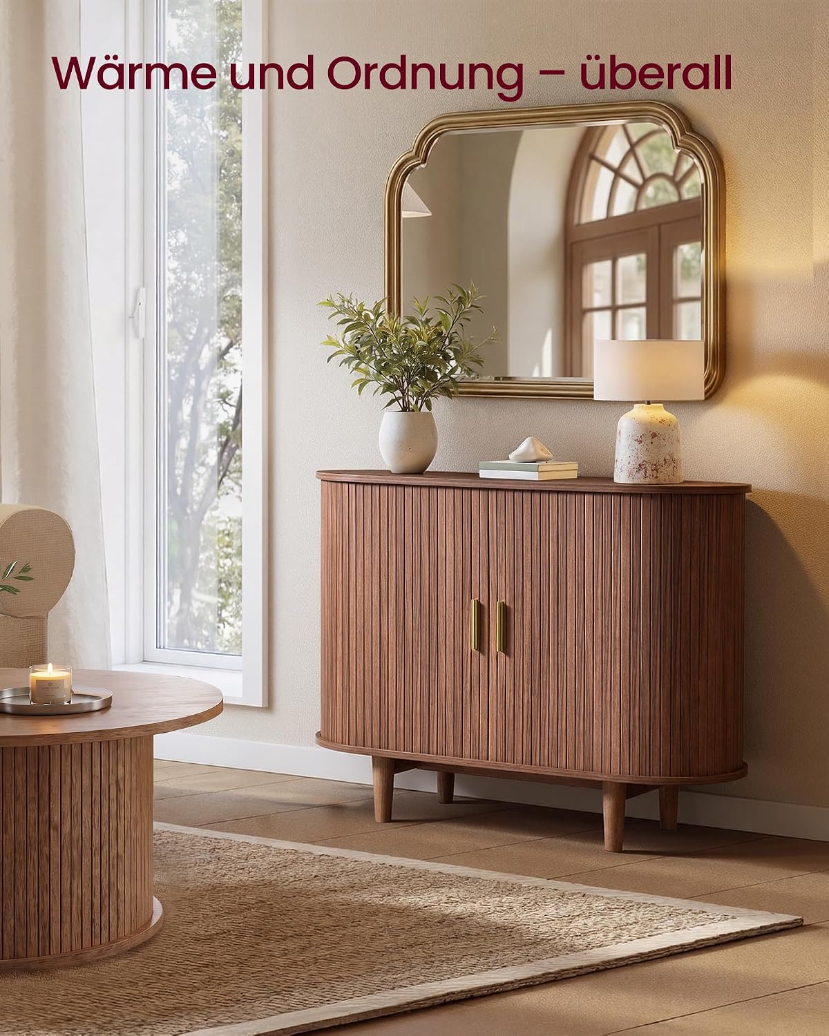 Dressoir Met Schuifdeuren - Geribbeld Walnoot Design - Met Verstelbare Planken