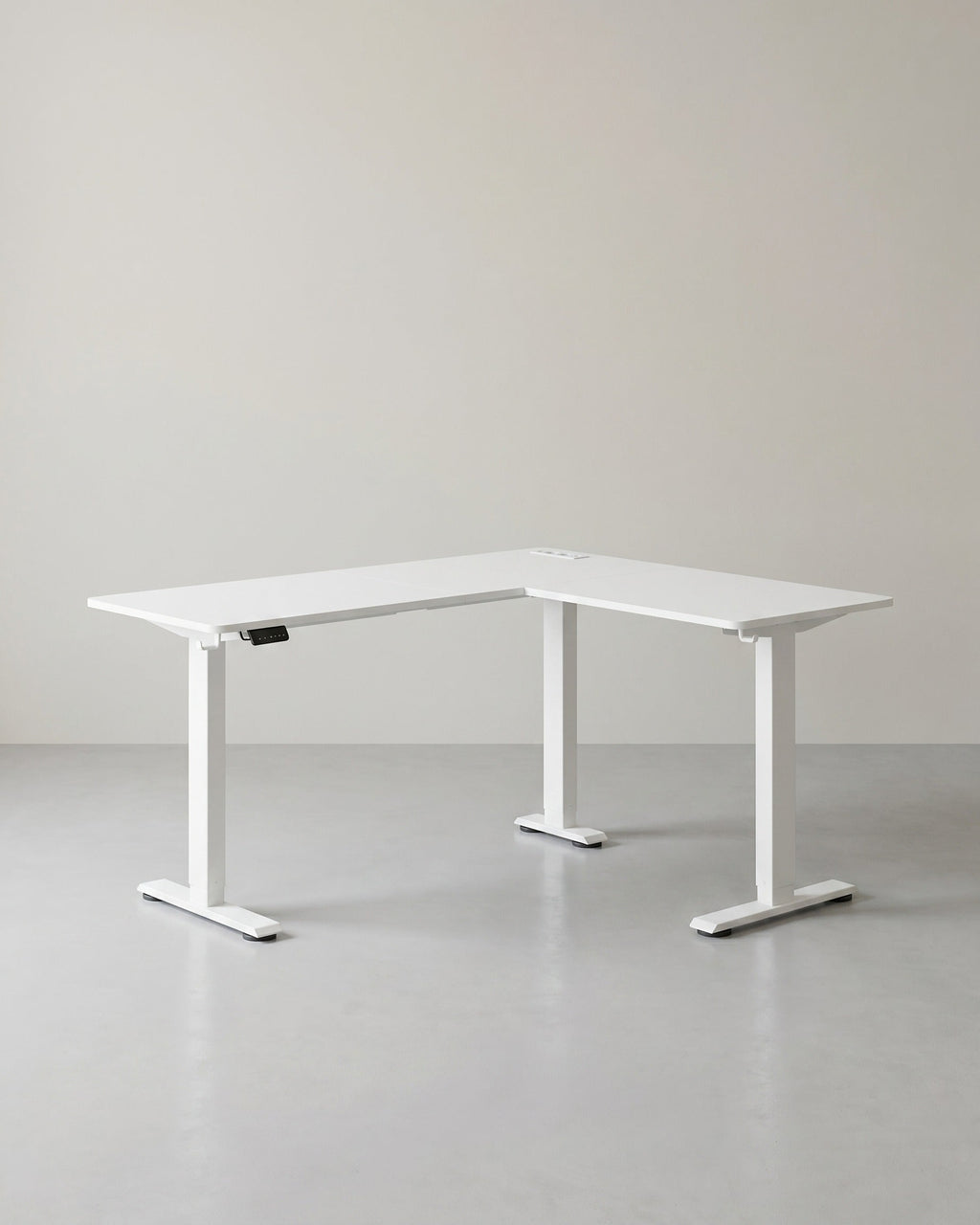 Zit Sta Hoekbureau Elektrisch – L-Vormig 140 x 160 cm – In Hoogte Verstelbaar – Stopcontact & USB – Geheugenfunctie