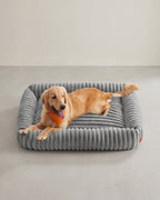 Hondenbed – Middelgroot orthopedisch – Wasbaar – Zachte geribbeld imitatiekonijnenbont – 71 x 55 x 18 cm – 1,7 kg