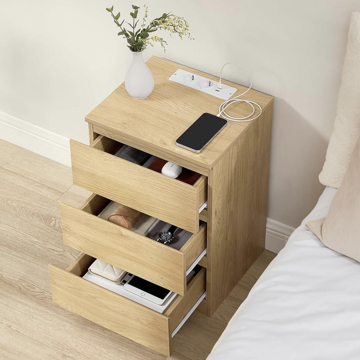 Bijzettafel met Oplaadstation - Nachtkastje met USB-aansluiting - Kastje met Stopcontact