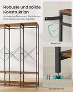 Open kledingkast met metalen frame en houten legplanken